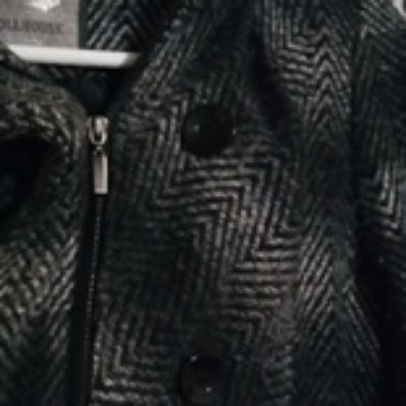 Overcoat - Picture 4 of 4